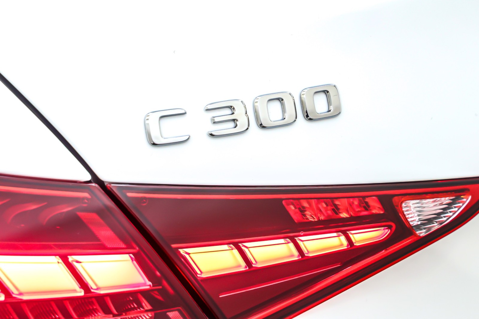 New 2026 Polar White Mercedes-Benz C 300 image 9