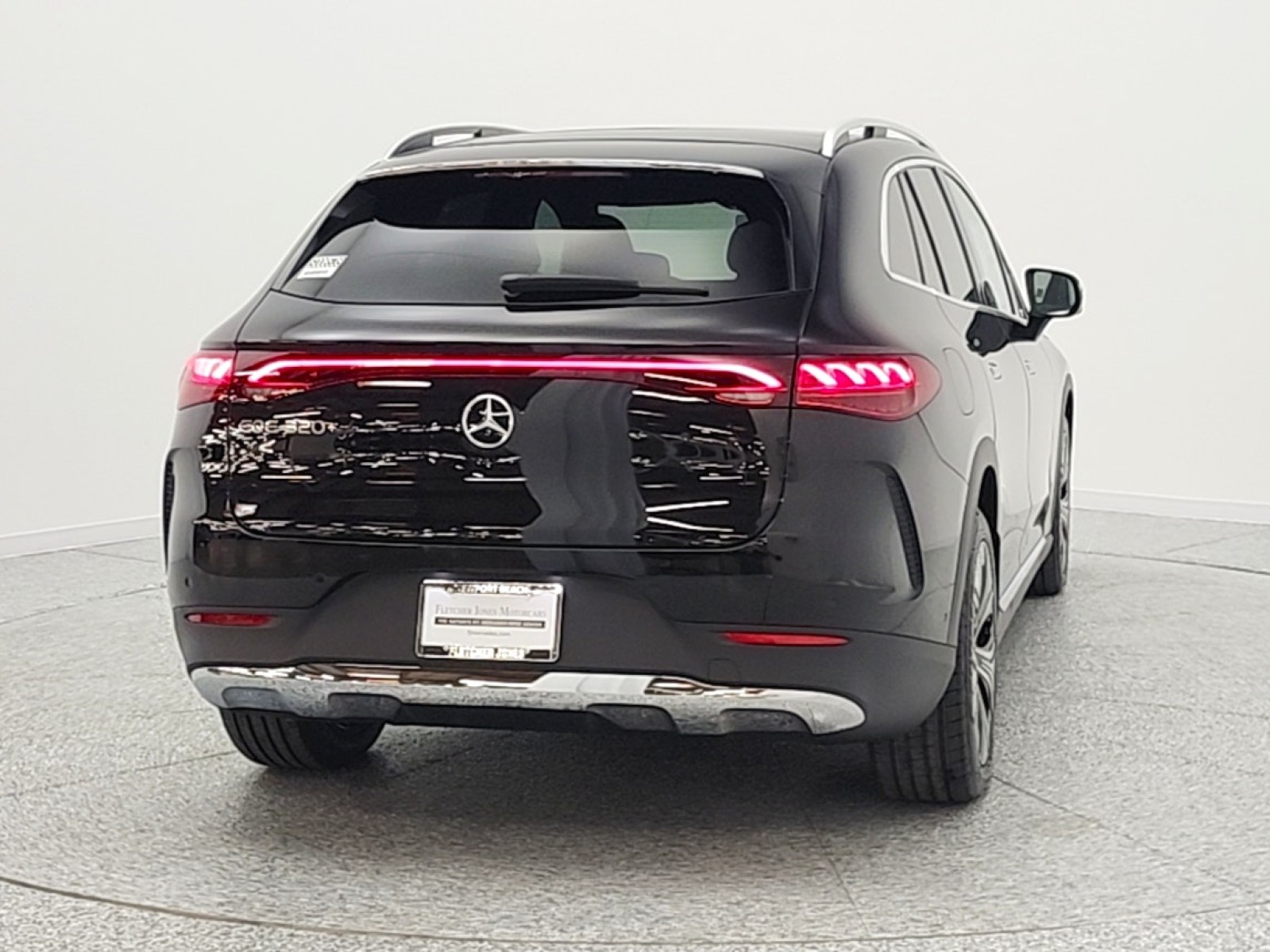 New 2026 Obsidian Black Metallic Mercedes-Benz EQE 320+ image 6
