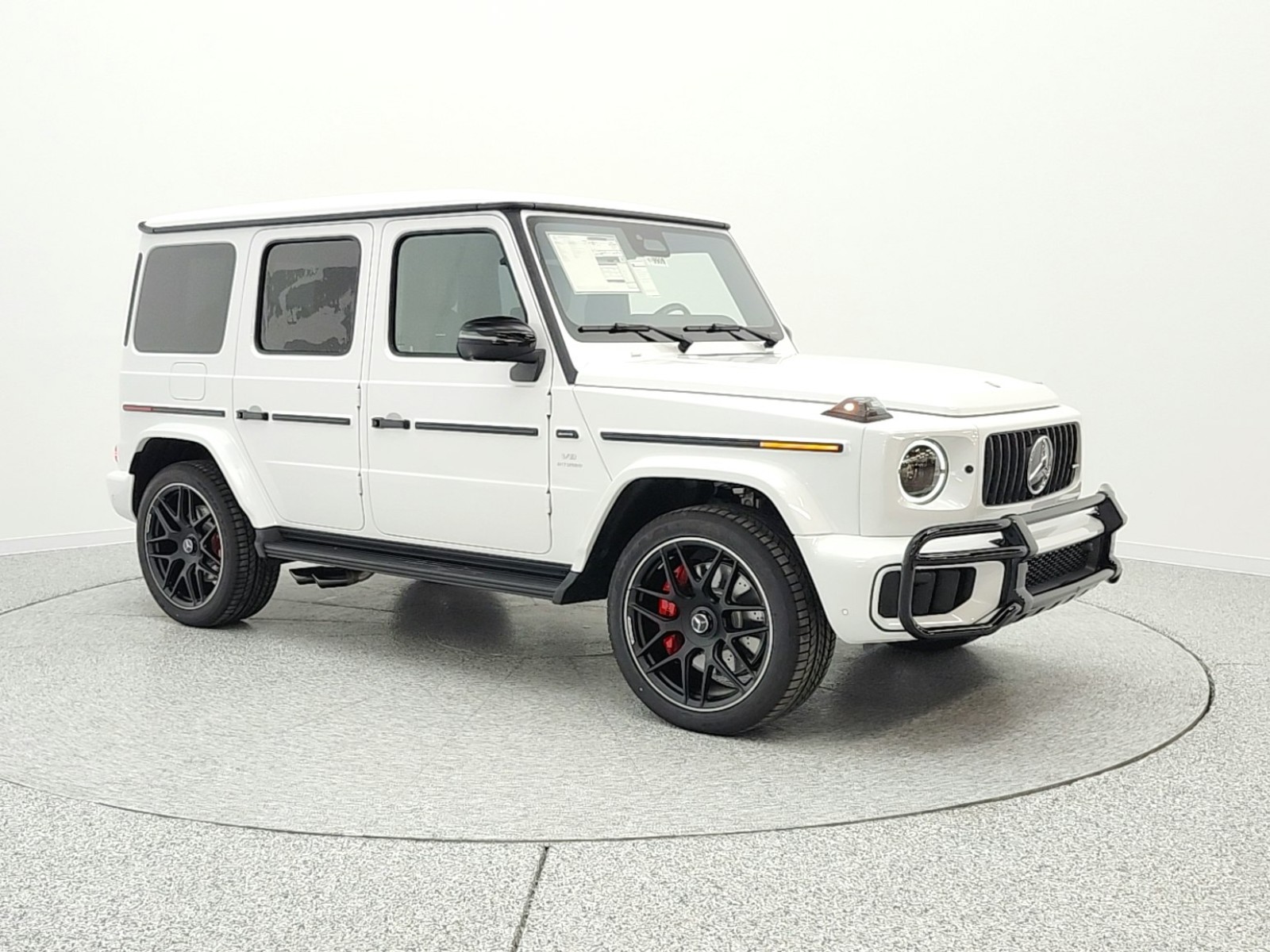 New 2026 MANUFAKTUR Moonlight White Metallic Mercedes-Benz AMG® G 63 image 3