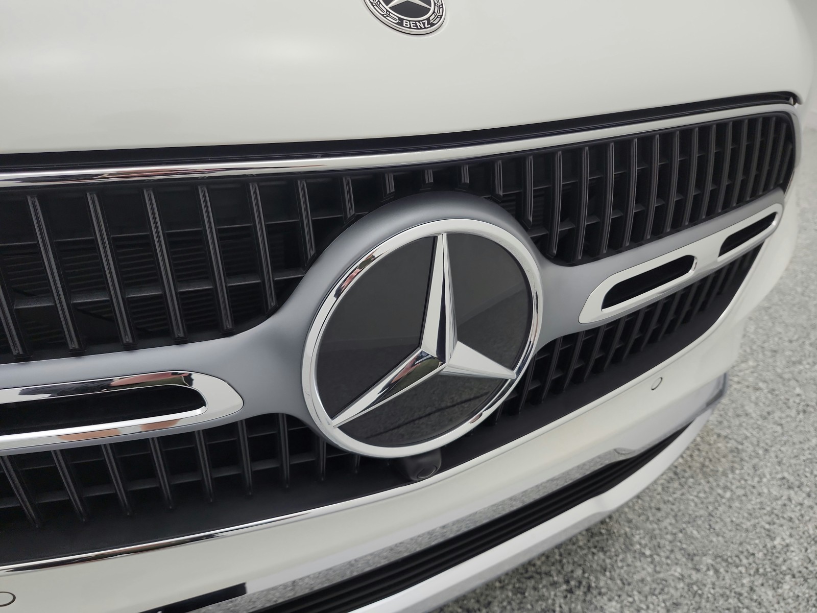 New 2026 Polar White Mercedes-Benz GLC 300 SUV image 13