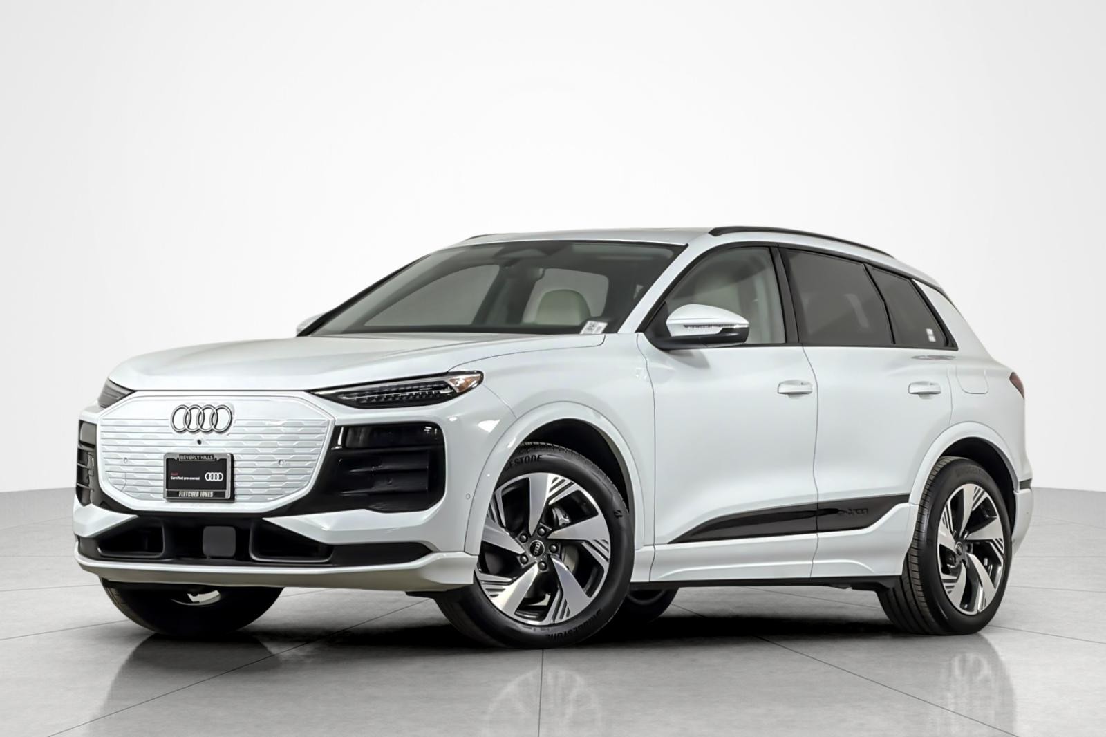 2025 Audi Q6 e-tron Premium Plus quattro