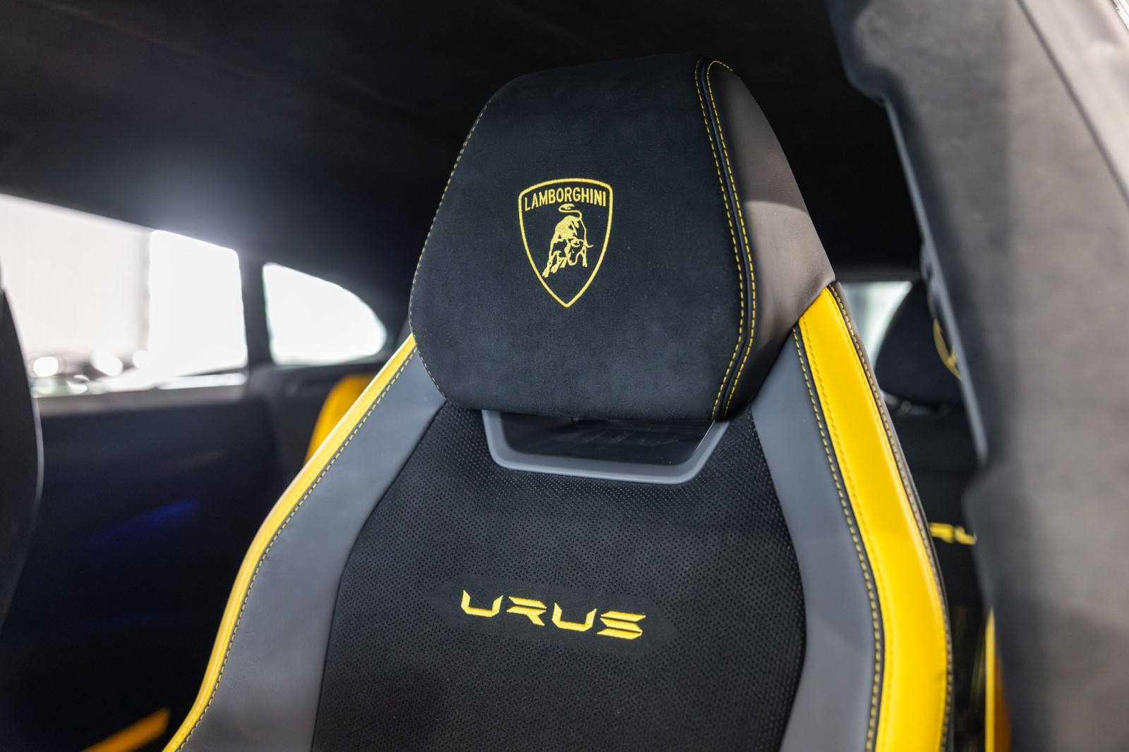 Used Car 2024 Lamborghini Urus  Performante For Sale Under $320,000 In Boerne, Texas