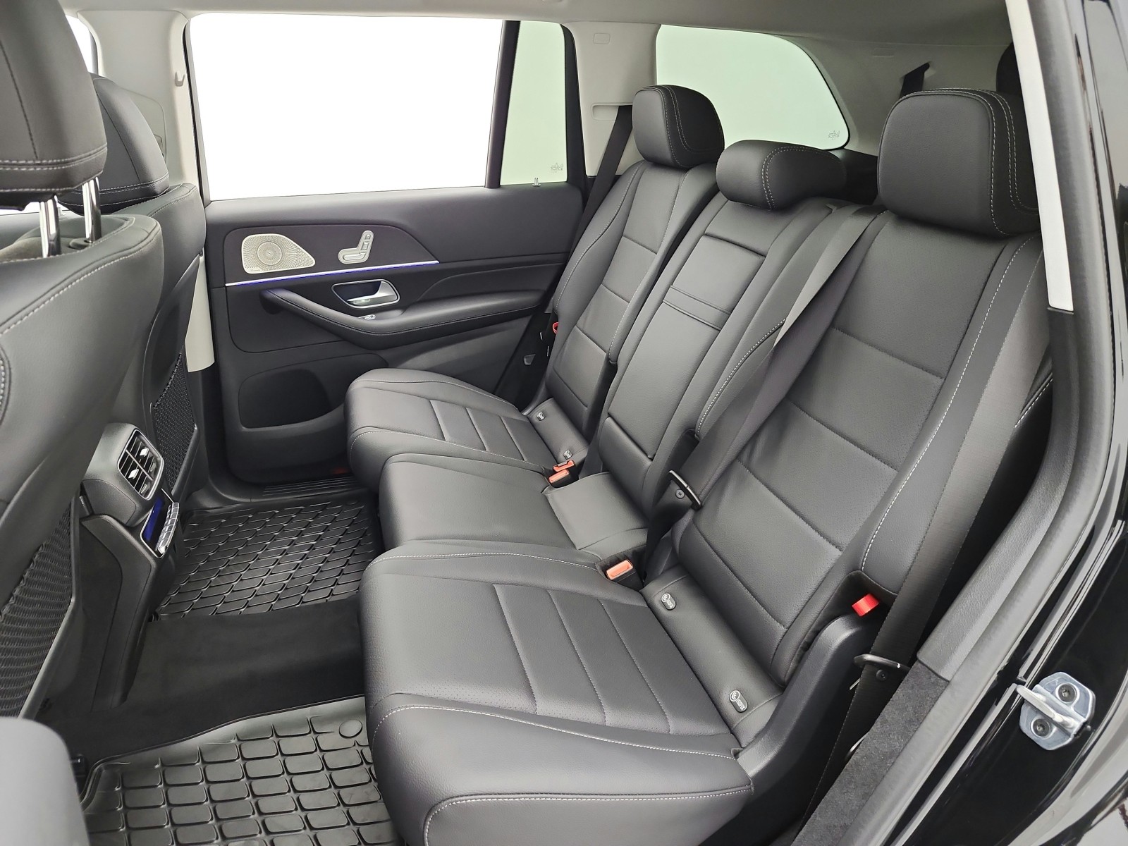 New 2026 Black Mercedes-Benz GLS 450 image 11