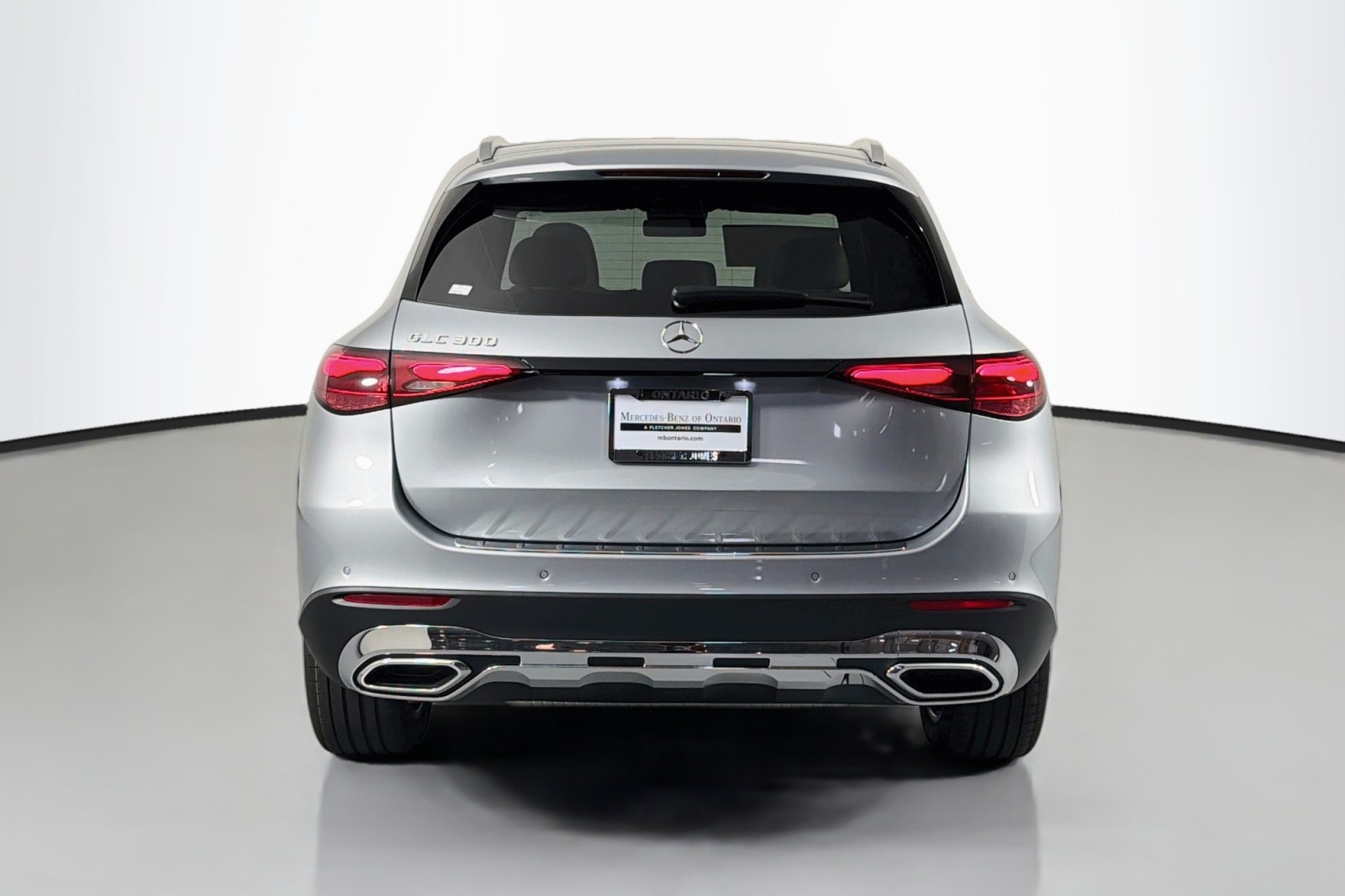 New 2026 Cirrus Silver Metallic Mercedes-Benz GLC 300 SUV image 3