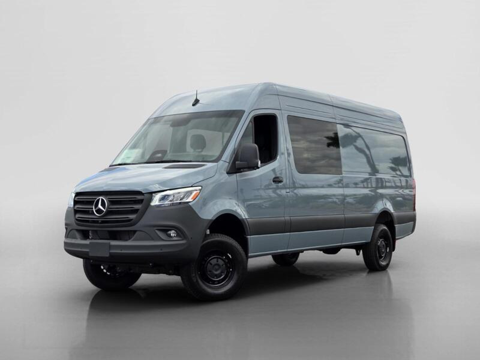 2026 Mercedes-Benz Sprinter Crew Van DCVA2S