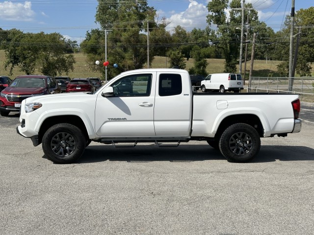 2022 Toyota Tacoma 2WD SR 4