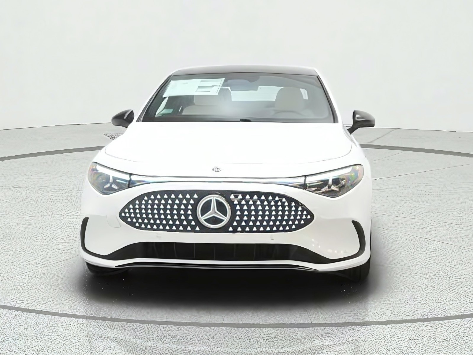 New 2027 Polar White Mercedes-Benz CLA 250+ Electric RWD image 2