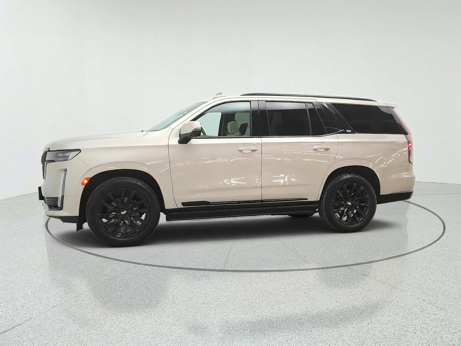 Used 2024 Sandstone Metallic Cadillac 4WD Sport Platinum image 8