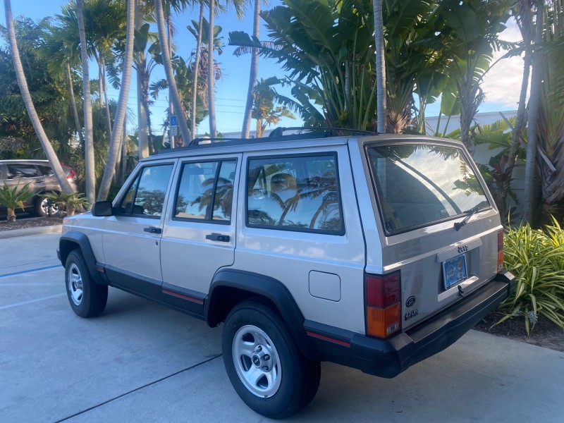 1996 Jeep Cherokee Sport FL LOW MILES 77,388 4WD 4.0 6 CYL in , 