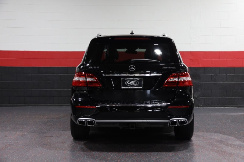 2014 Mercedes-Benz ML63 AMG Designo w/Performance Package 4-Matic 4dr Suv in , 