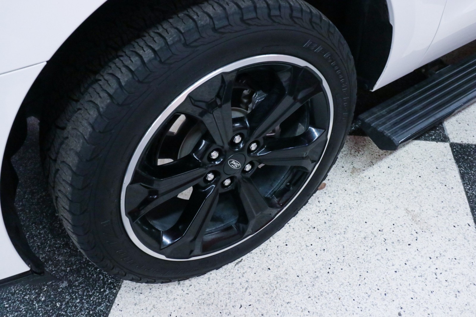 Used Car 2022 Ford Expedition Max  Limited For Sale Under $40,000 In Austin, Texas