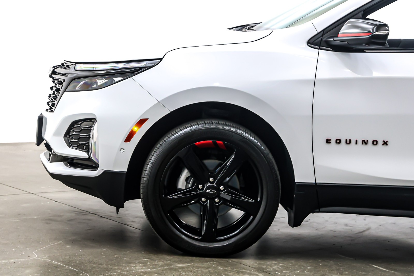 Used 2024 Summit White Chevrolet AWD 4dr Premier image 10