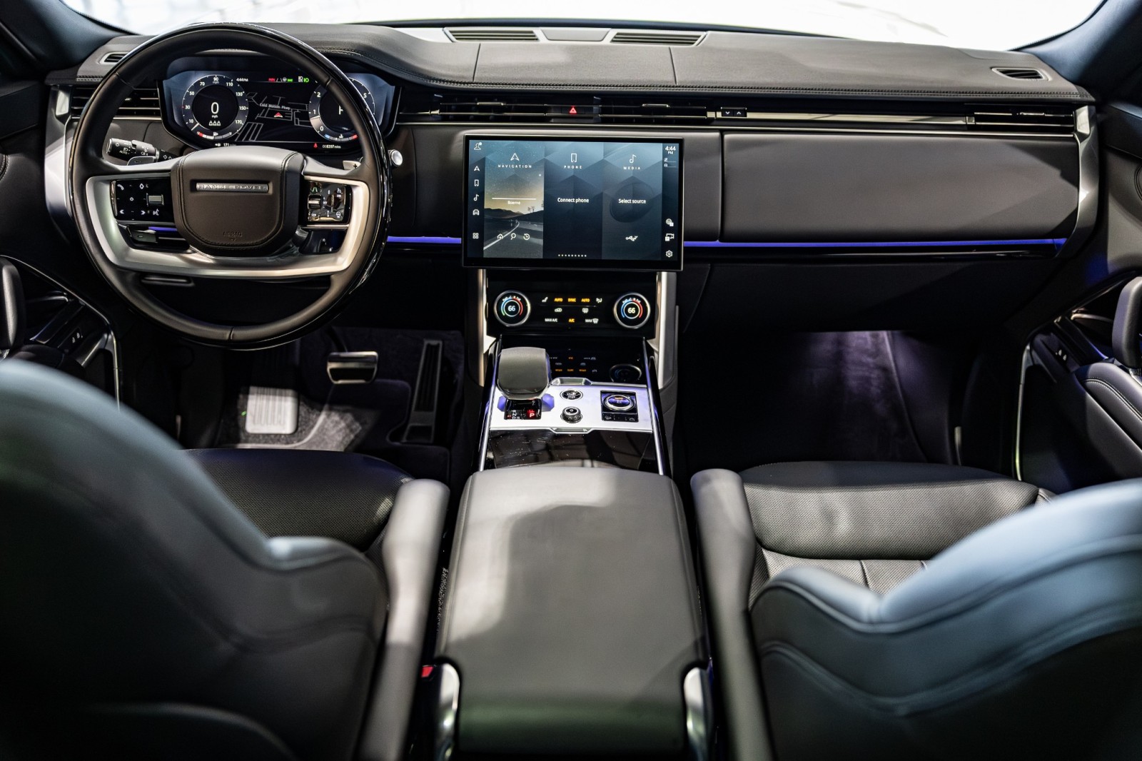 Used Car 2023 Land Rover Range Rover  Se - $140,310 Msrp - 23 Inch Wheels - Black Contrast Roof - One Owner For Sale Under $120,000 In Boerne, Texas