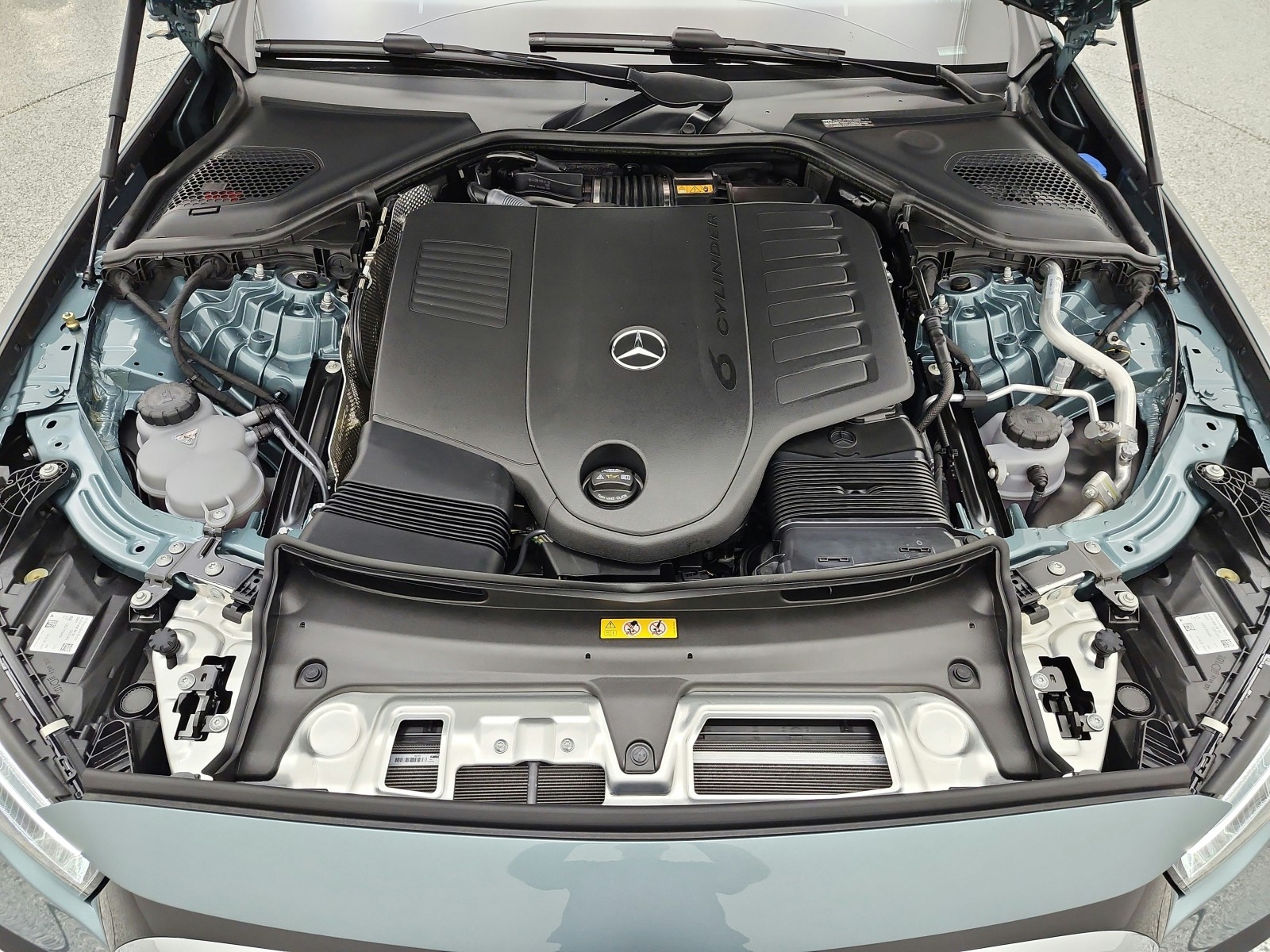 New 2027 Verde Silver Metallic Mercedes-Benz E 450 4MATIC® Sedan image 12