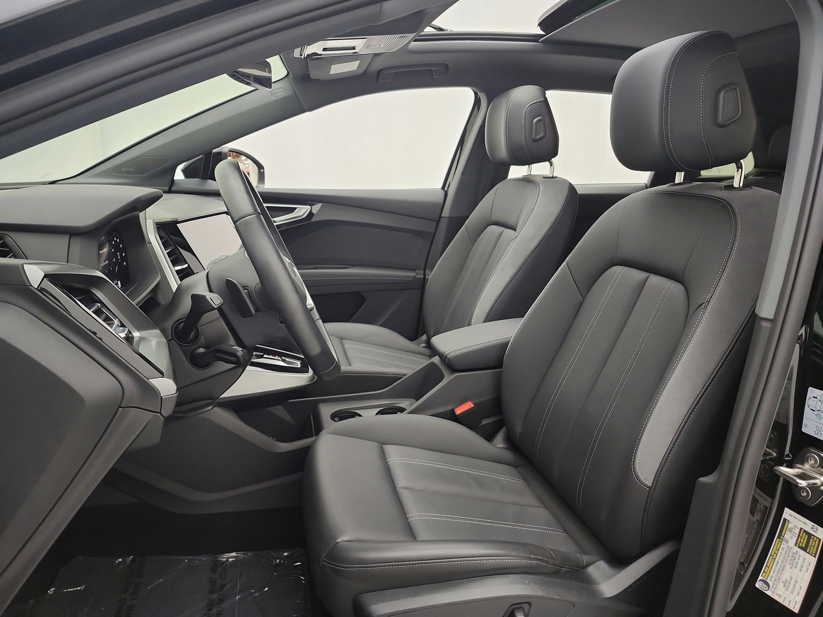 Used 2024 Mythos Black Metallic Audi Prestige 55 quattro image 18