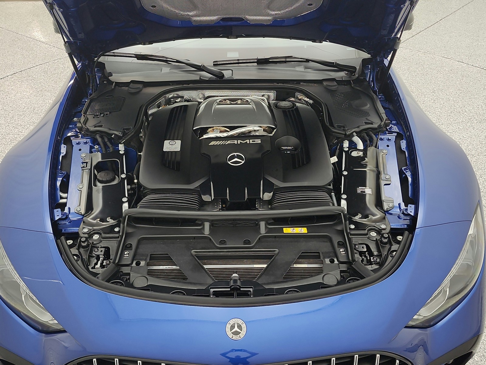 Certified Used 2022 Starling Blue Metallic Mercedes-Benz AMG® SL 63 image 15