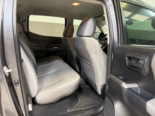 2022 Toyota Tacoma 4WD SR5 4WD V6 in , 