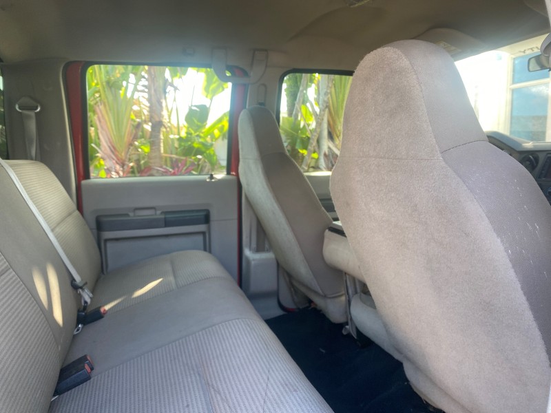 2008 Ford Super Duty F-350 DRW XL LOW MILES 43,076 4WD in ,