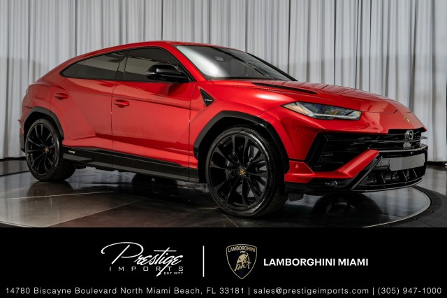/2024 Lamborghini Urus