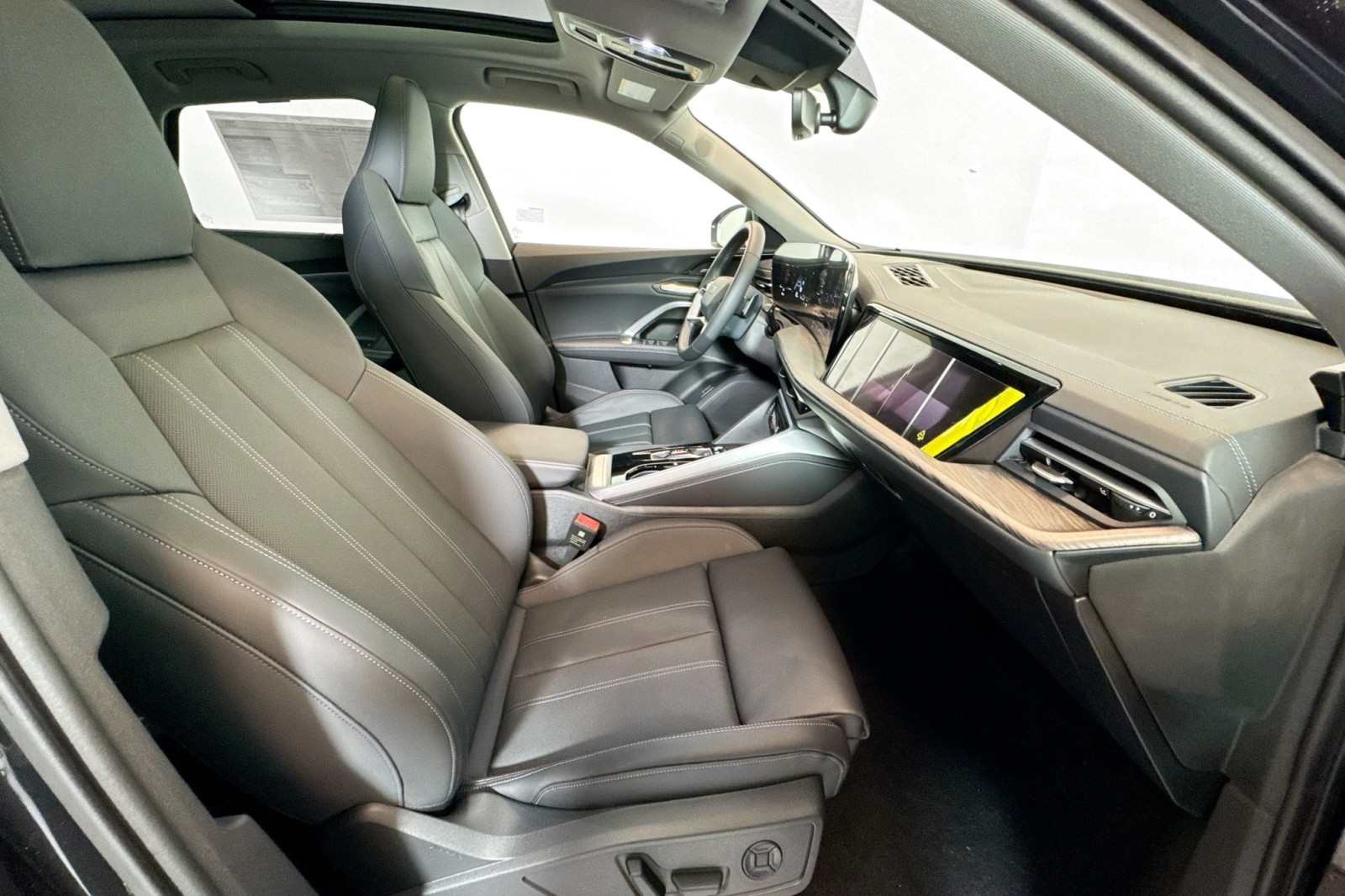 New 2025 Mythos Black Metallic Audi Prestige 2.0 TFSI quattro image 26