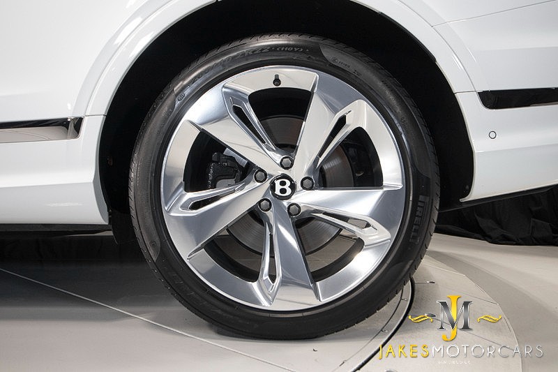 2024 Bentley Bentayga EWB Bentayga EWB Azure ($281,000 MSRP) *1-OWNER* in , 