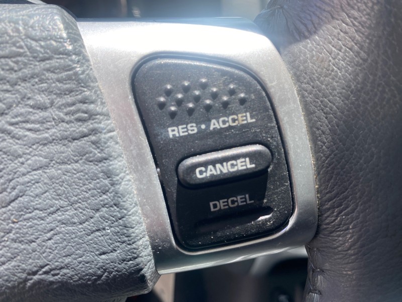 2006 Jeep Liberty 4WD Limited LOW MILES 75,410 in , 