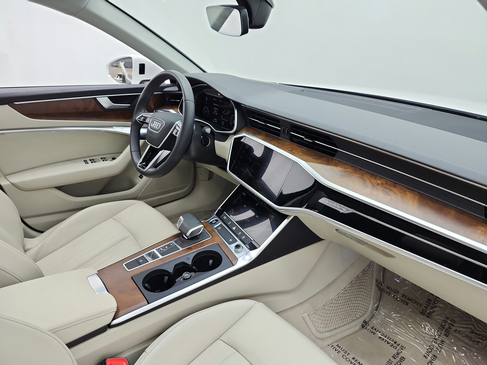 Used 2023 Ibis White Audi Premium image 30