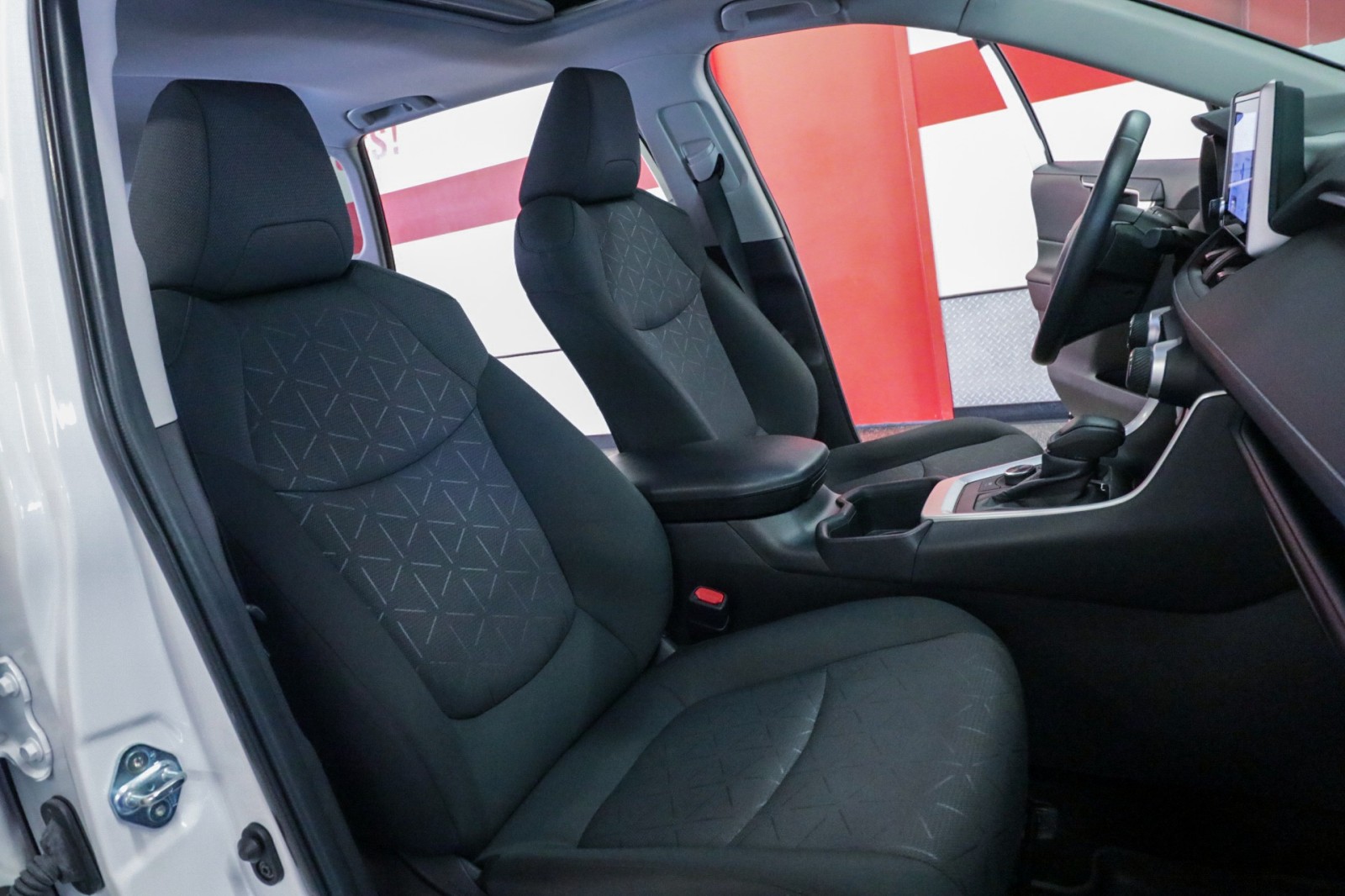 Used Car 2024 Toyota Rav4  Hybrid Xle For Sale Under $35,000 In Austin, Texas