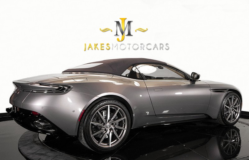 2019 Aston Martin DB11 V8 Volante ($265,051 MSRP!!) *ONLY 7600 MILES* *RARE COLOR* in , 