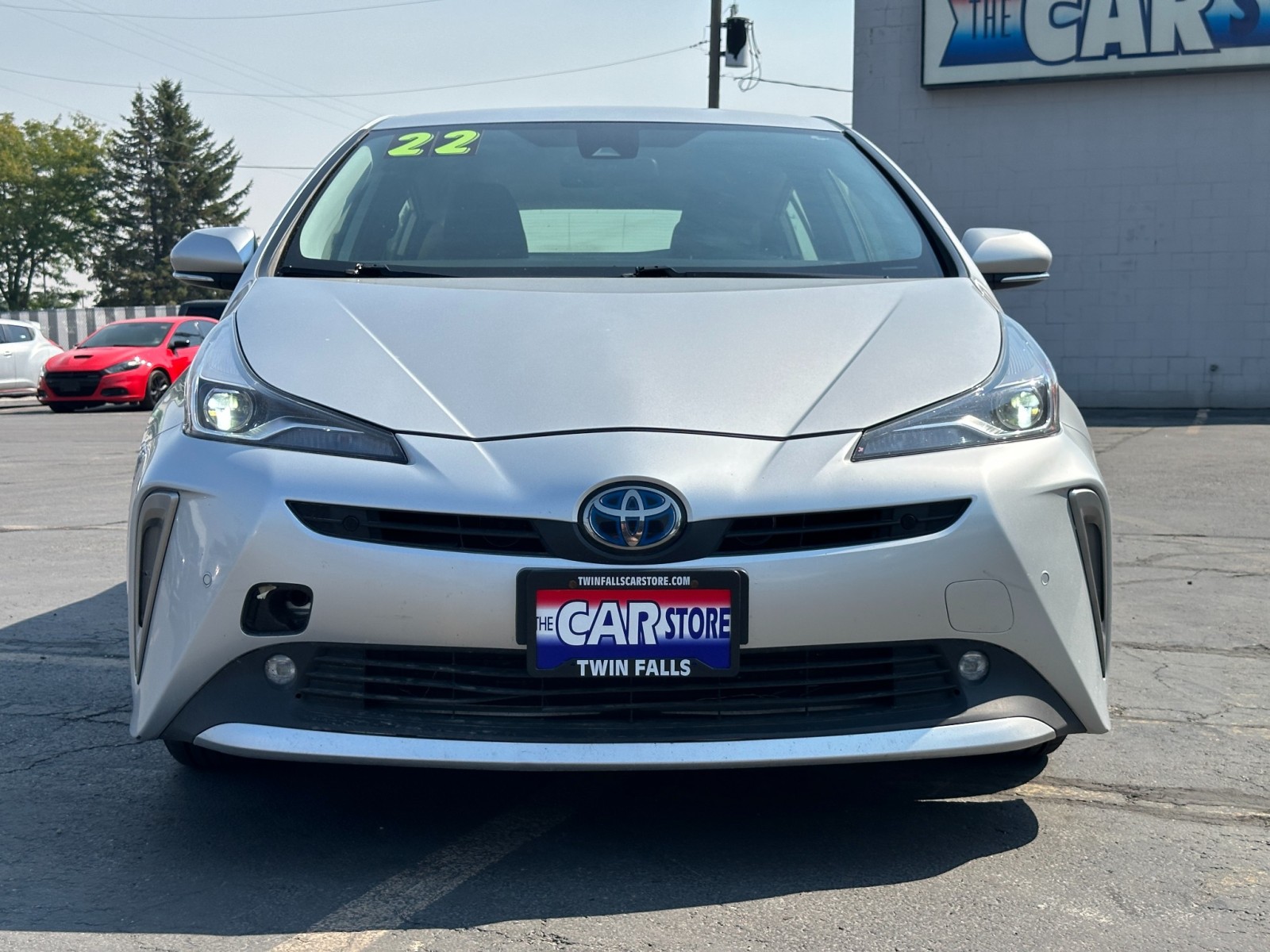 2022 Toyota Prius LE 3