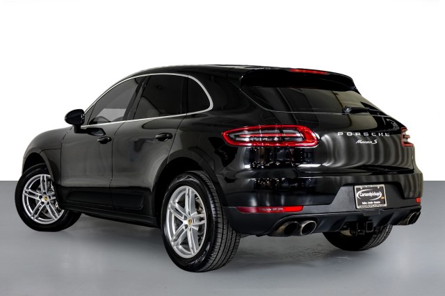 2015 Porsche Macan S 10