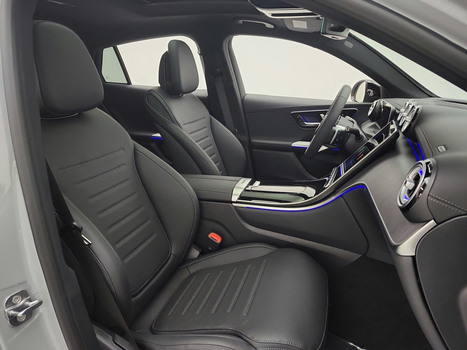 New 2026 MANUFAKTUR Alpine Grey Mercedes-Benz GLC 300 image 14