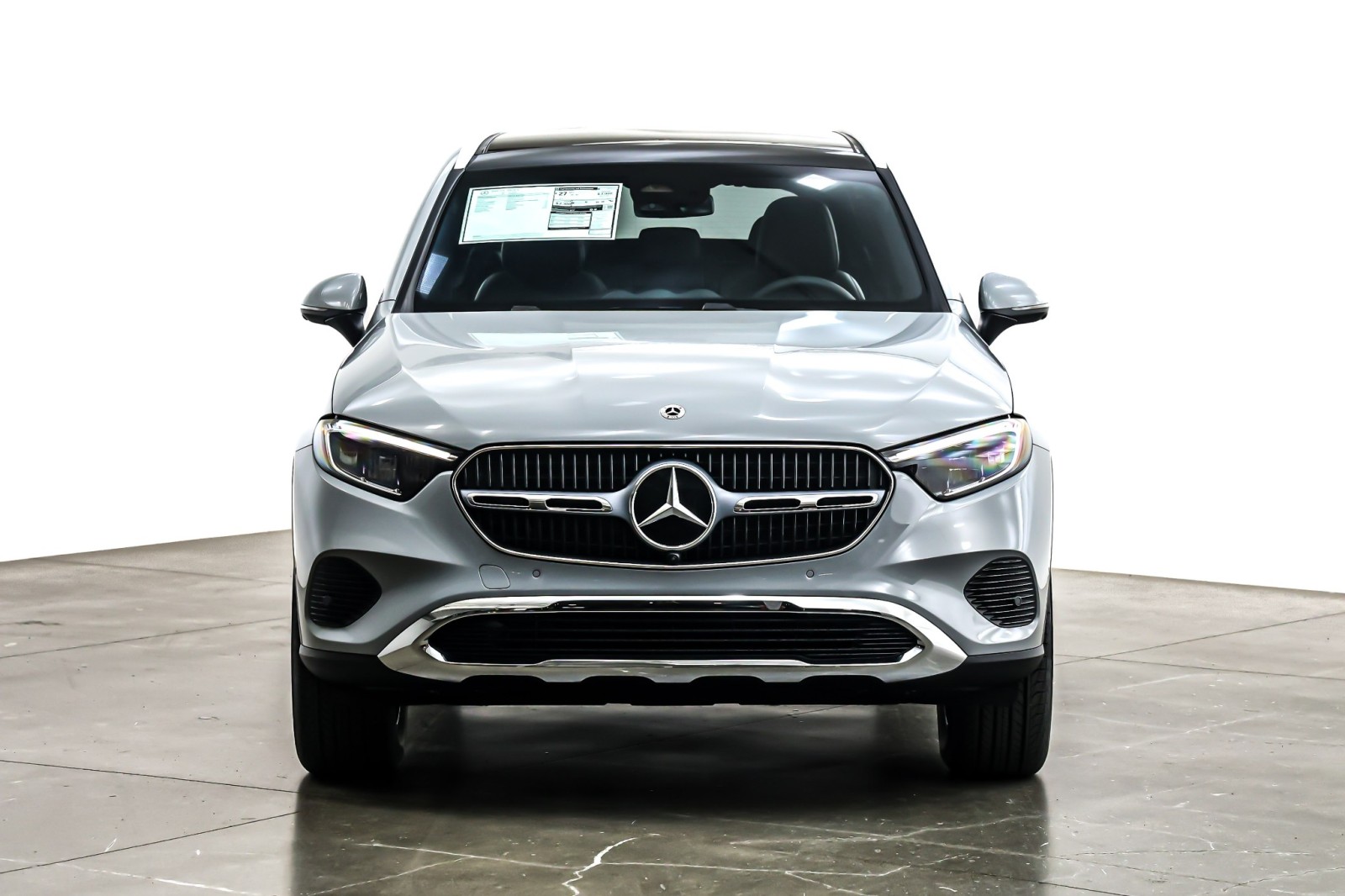 New 2026 MANUFAKTUR Alpine Grey Mercedes-Benz GLC 300 image 2