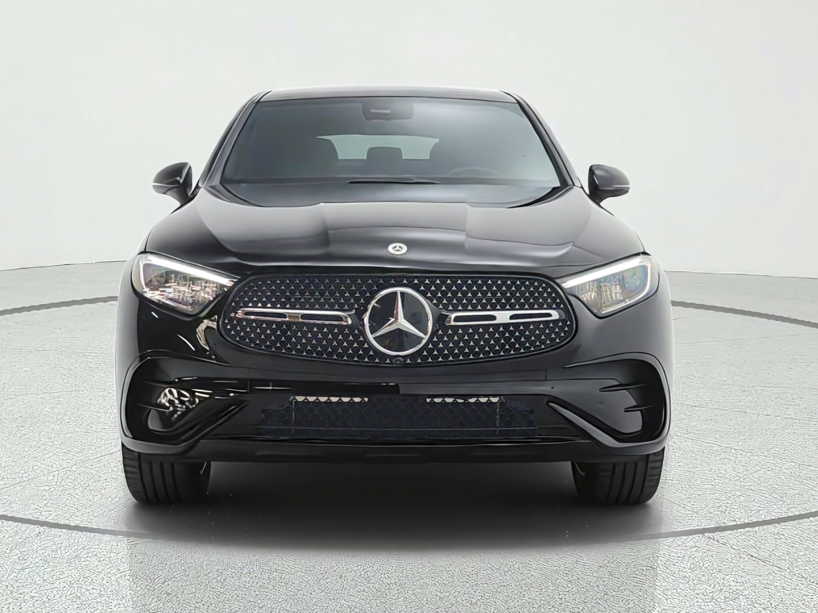 New 2027 Black Mercedes-Benz GLC 300 4MATIC® Coupe image 2