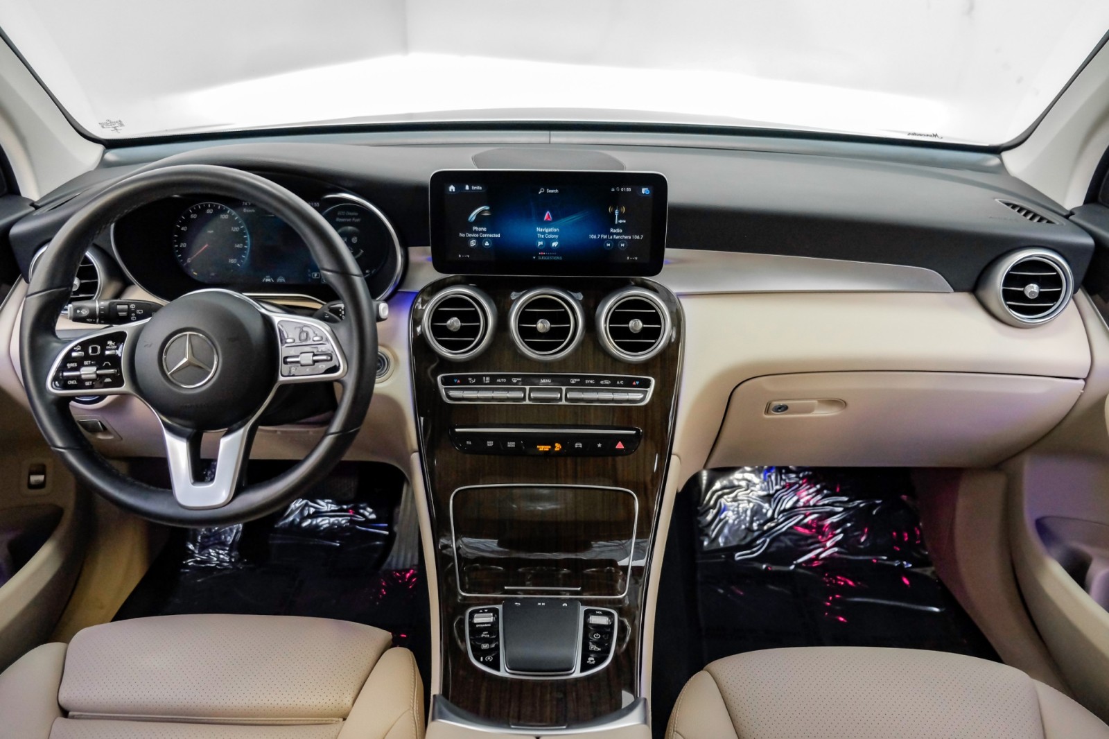 2021 Mercedes-Benz GLC 300 MultimediaPkg DrvrAsstPkg PanoRoof Boards Burm 15