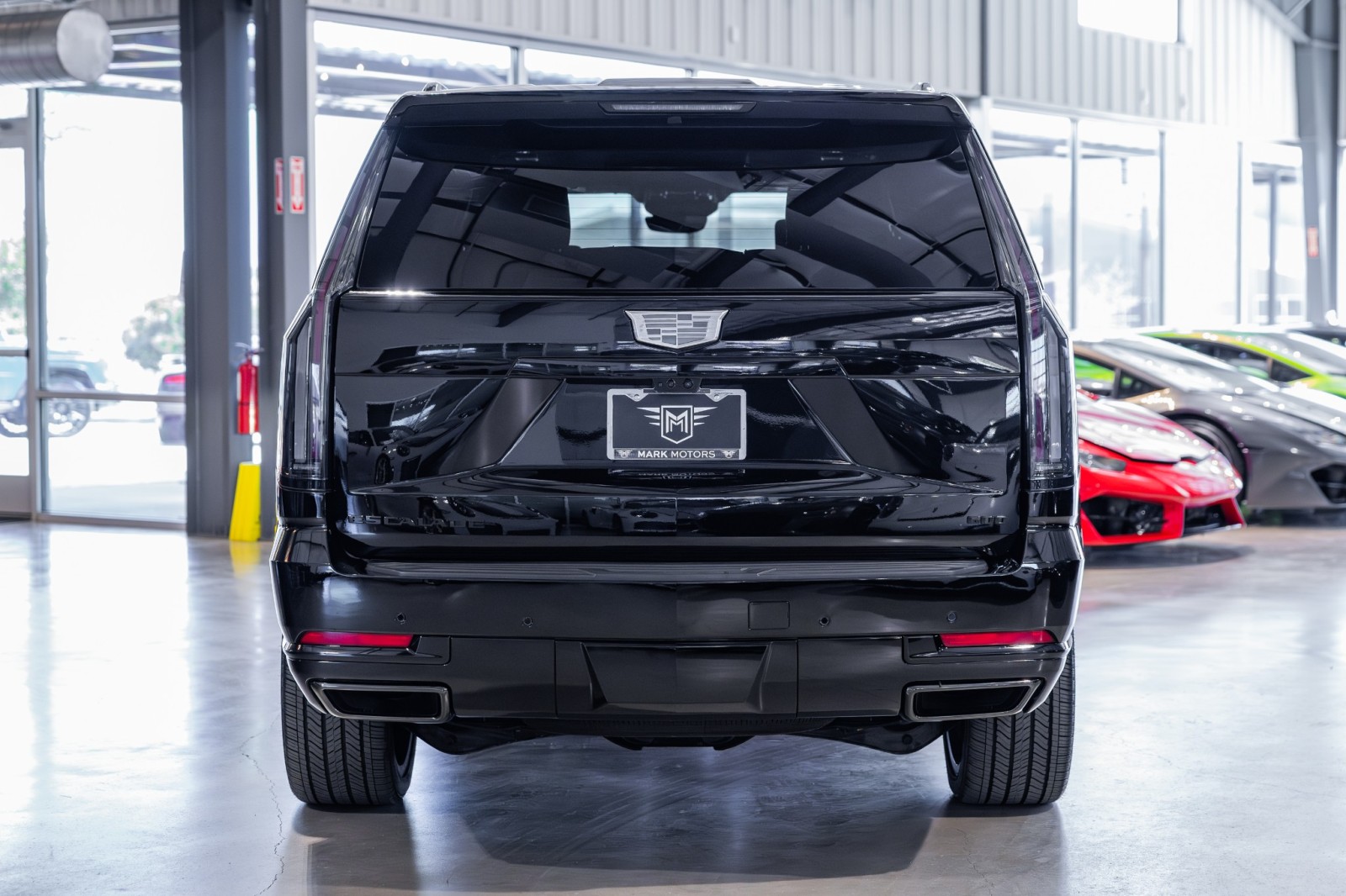 Used Car 2025 Cadillac Escalade  4wd Sport Platinum - Onyx Package For Sale Under $130,000 In Boerne, Texas