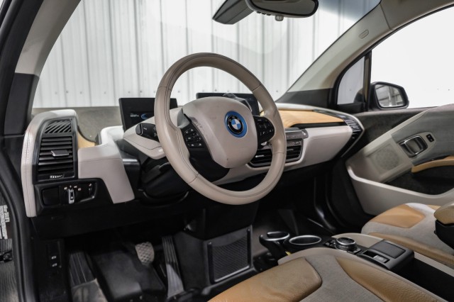 2014 BMW i3  14