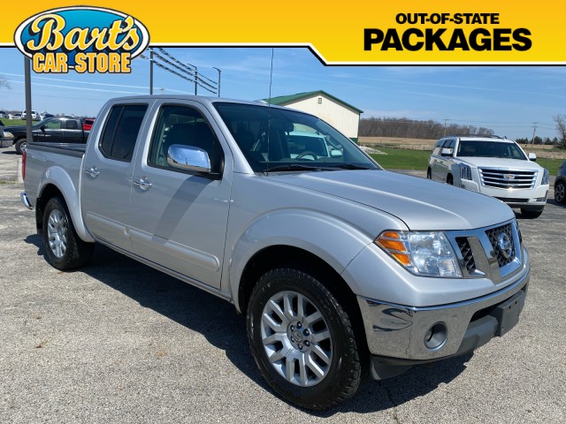 Brilliant Silver 2013 Nissan Frontier SL Crew Cab 4WD Pickup Truck Four-Wheel Drive Automatic