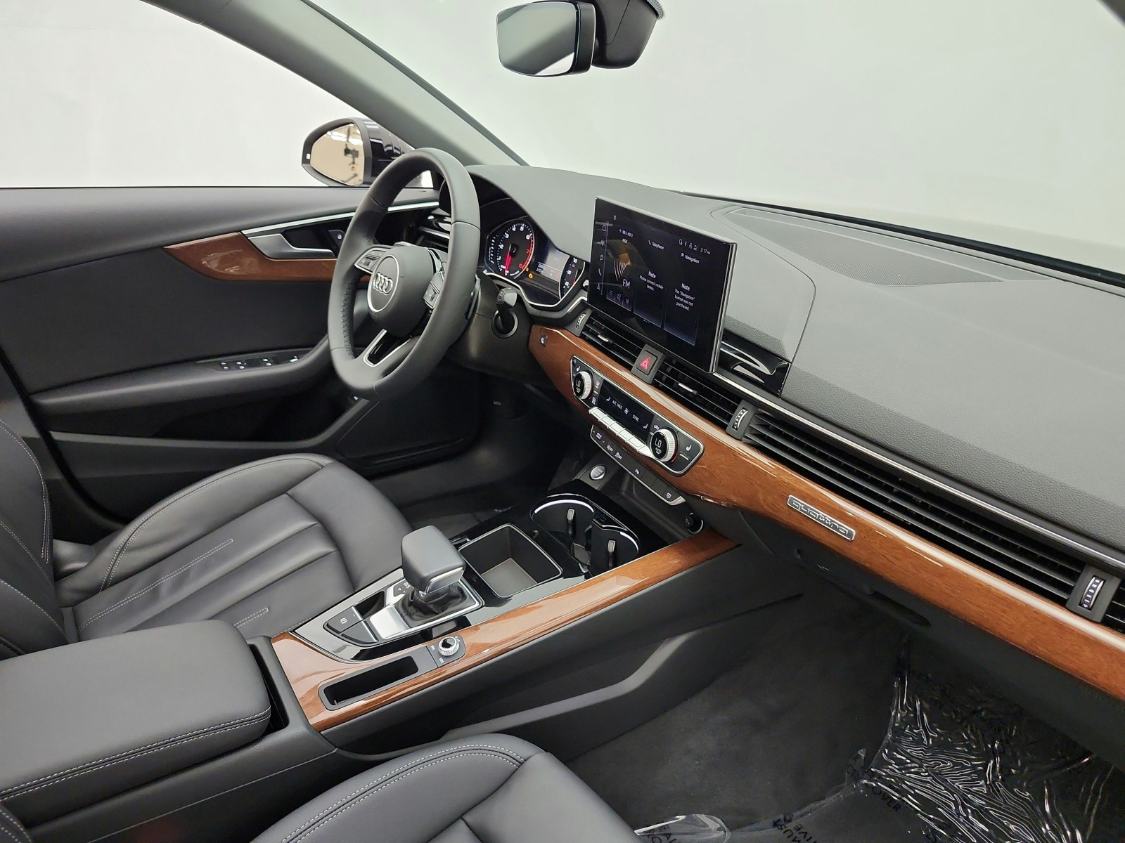 Used 2023 Brilliant Black Audi Premium image 30
