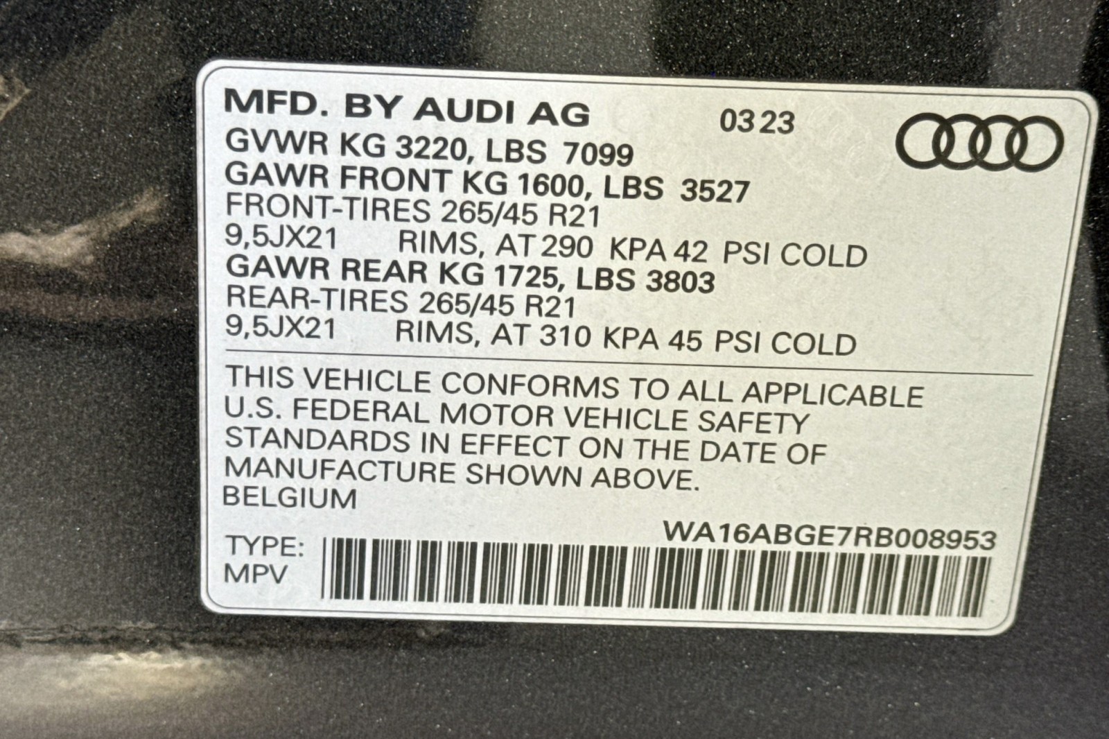 Used 2024 Daytona Gray Pearl Effect Audi Prestige image 31