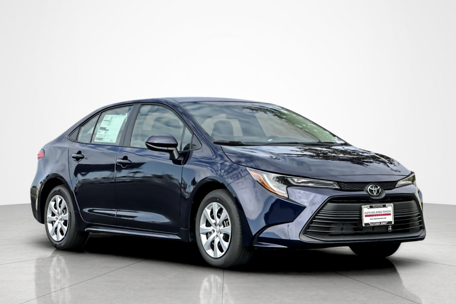 2026 Toyota Corolla LE photo 7
