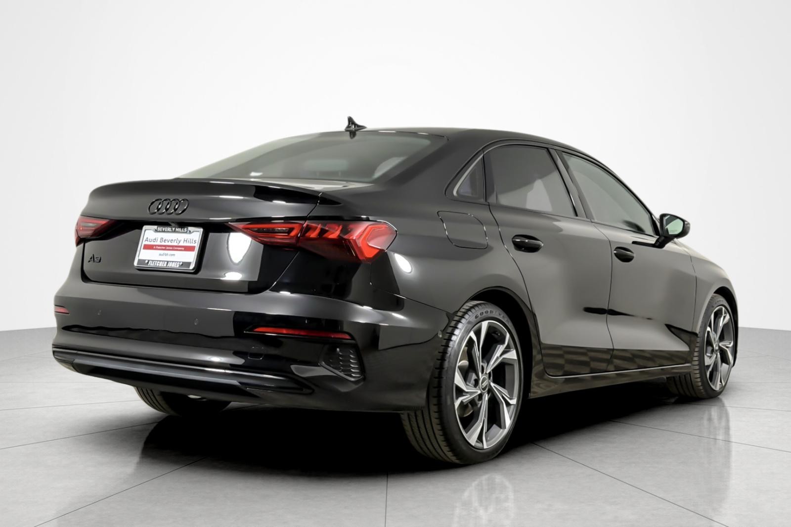 Used 2023 Brilliant Black Audi Premium 40 TFSI image 5