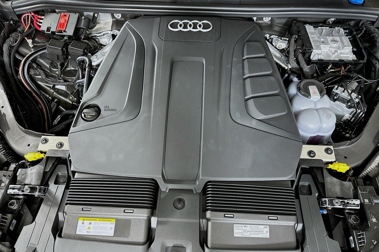 New 2026 Samurai Gray Metallic Audi Premium image 12