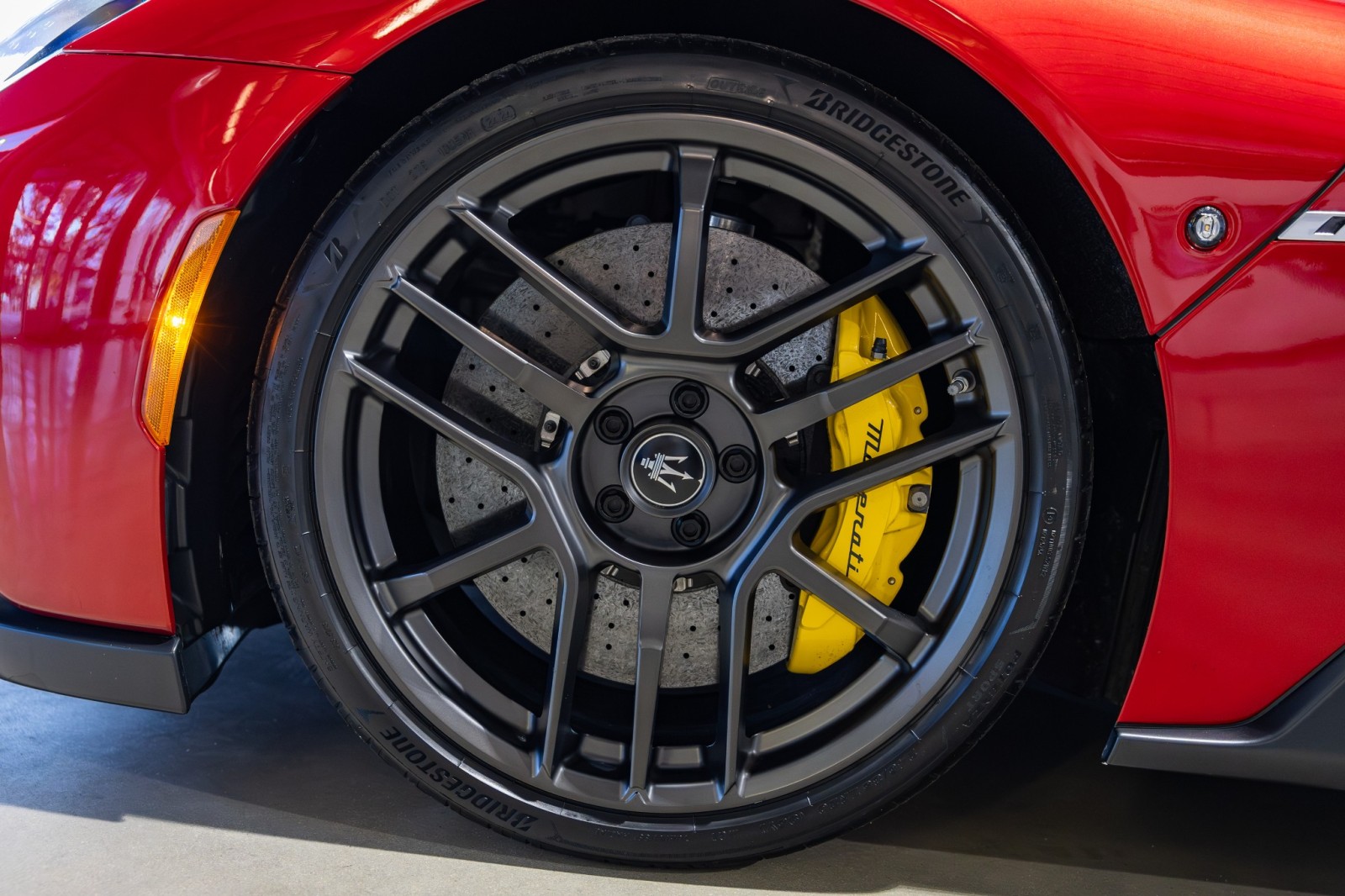 Used Car 2023 Maserati Mc20  - $286,345 Msrp - Carbon Ceramic Brakes - $10k Rosso Vincente Paint - Carbon Fiber Spoiler For Sale Under $200,000 In Boerne, Texas