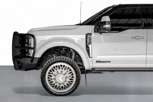 2023 Ford F-450 Lariat 12