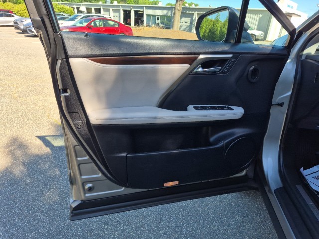 LexusRX25