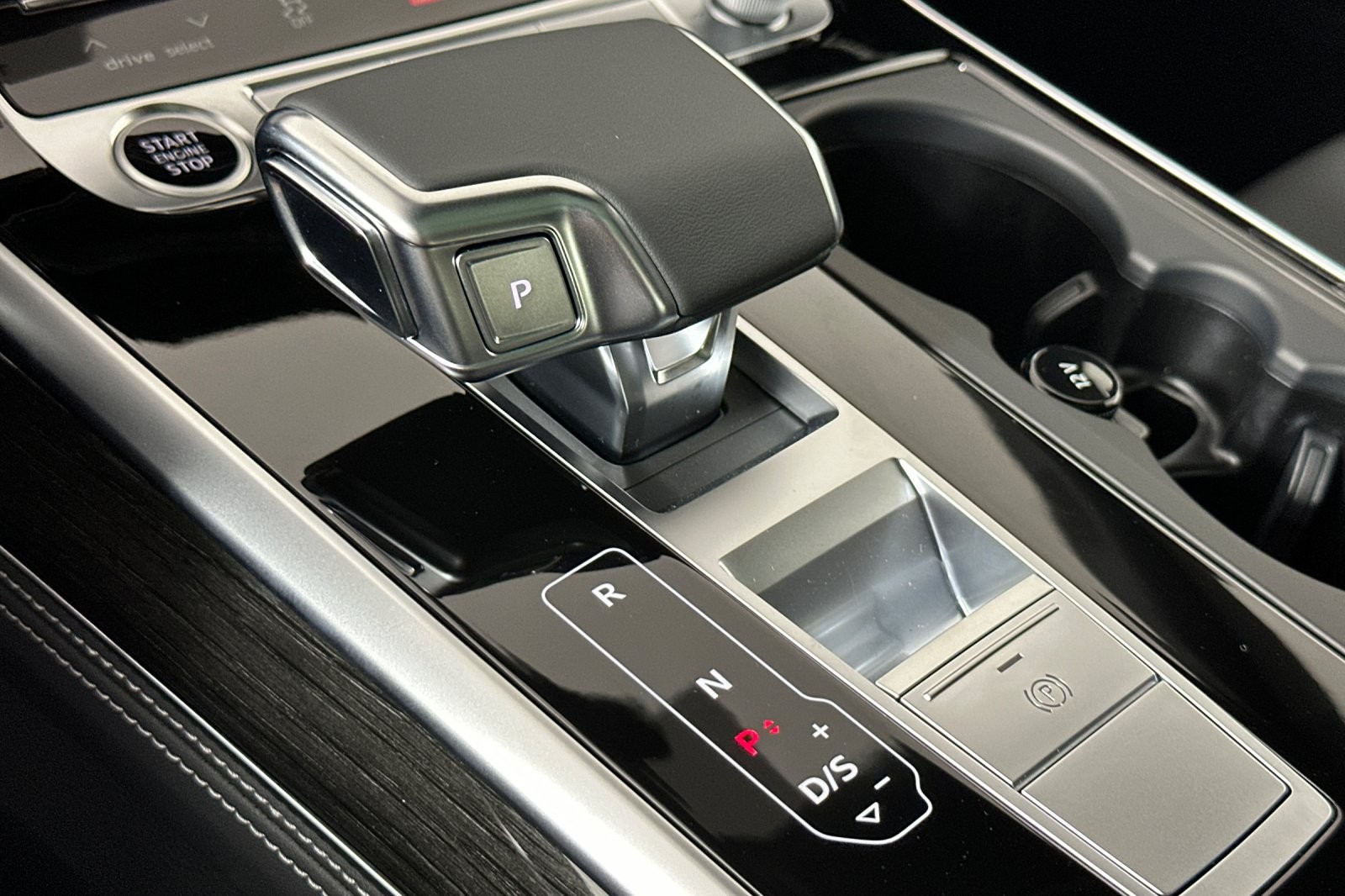 New 2026 Daytona Gray Pearl Effect Audi Premium Plus quattro image 21