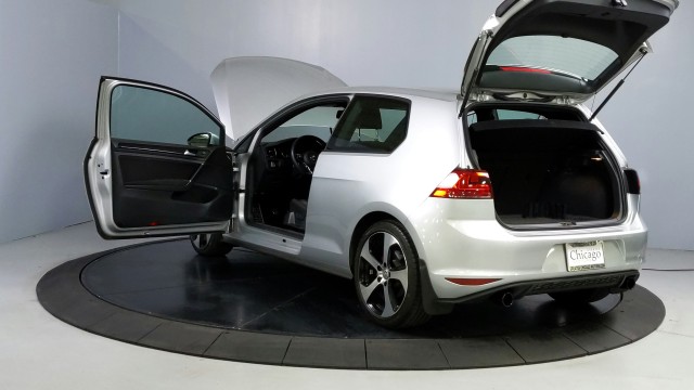 2015 Volkswagen Golf GTI SE 13