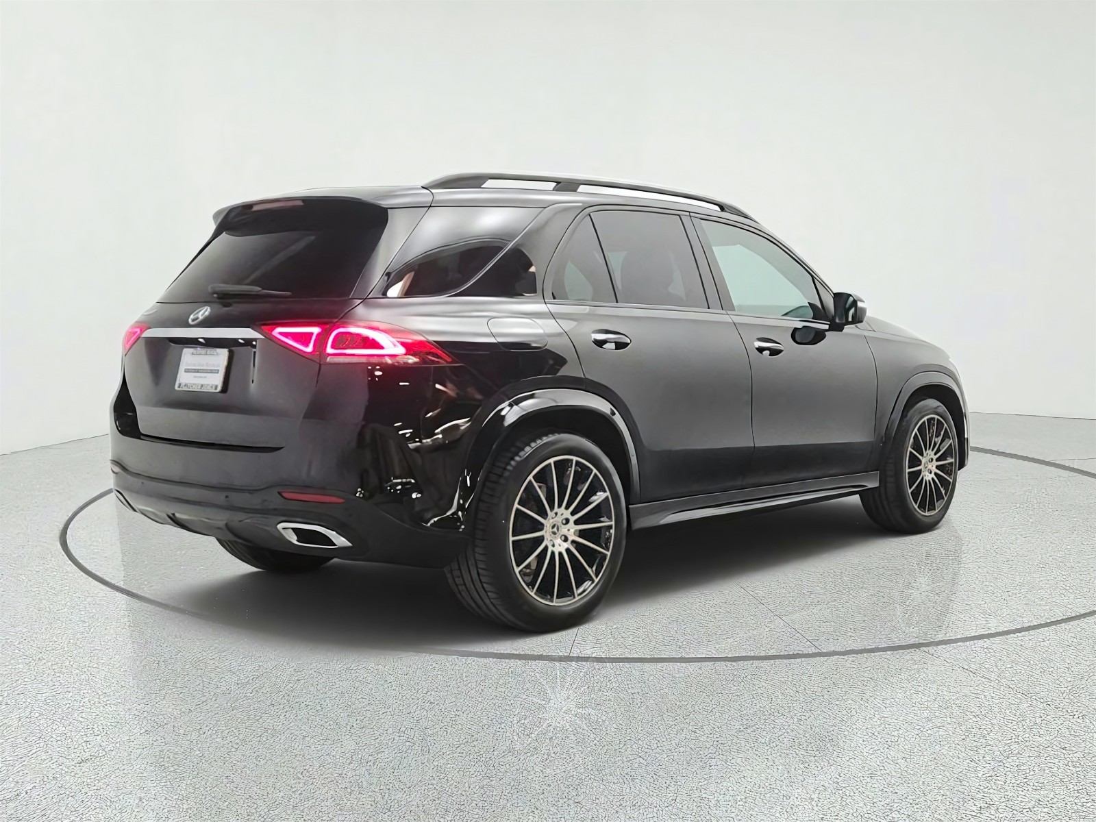Certified Used 2023 Black Mercedes-Benz GLE 350 SUV image 5