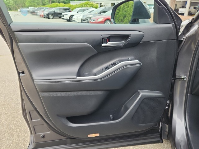 ToyotaHighlander16
